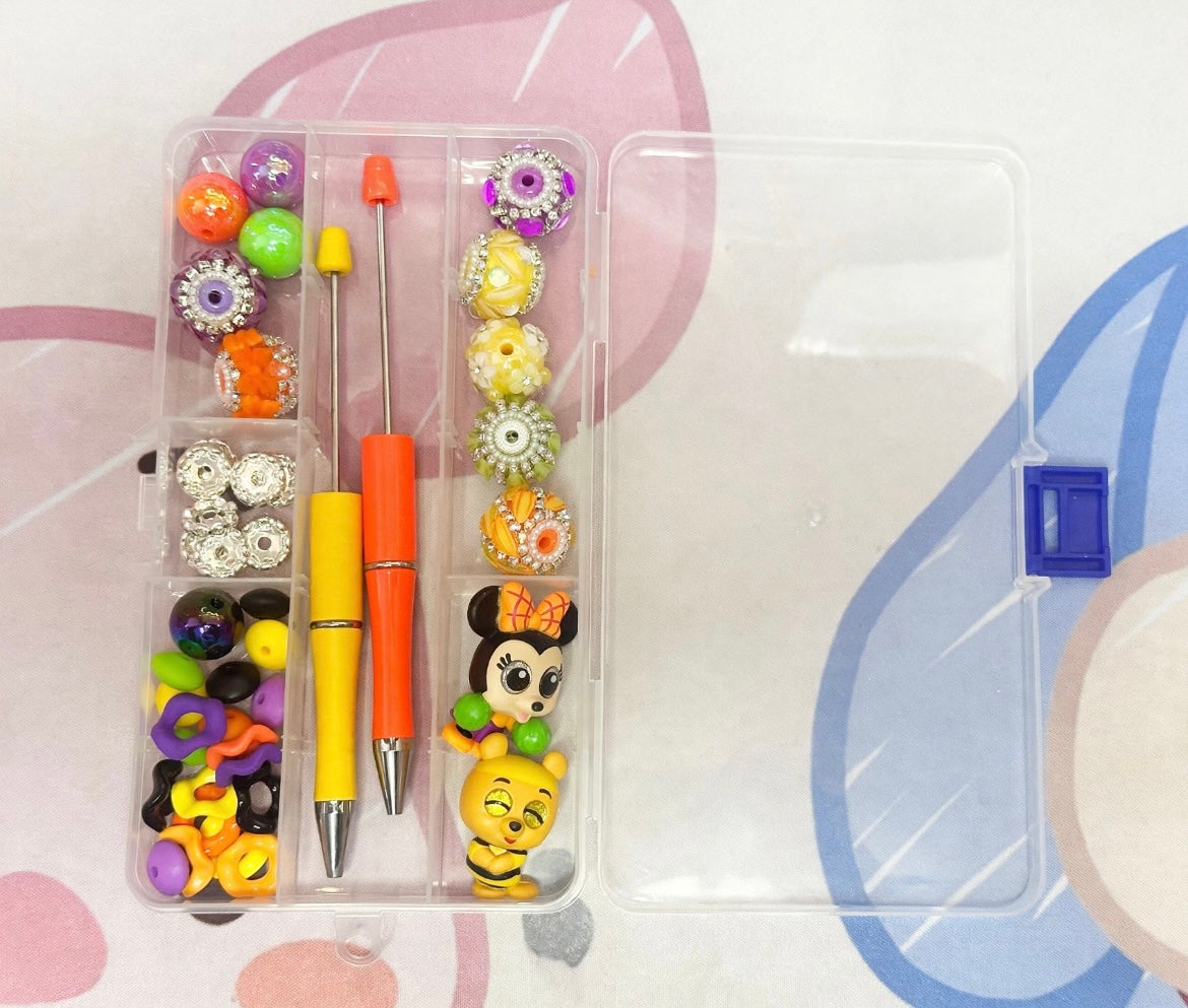 Halloween doorable pen kit🖤